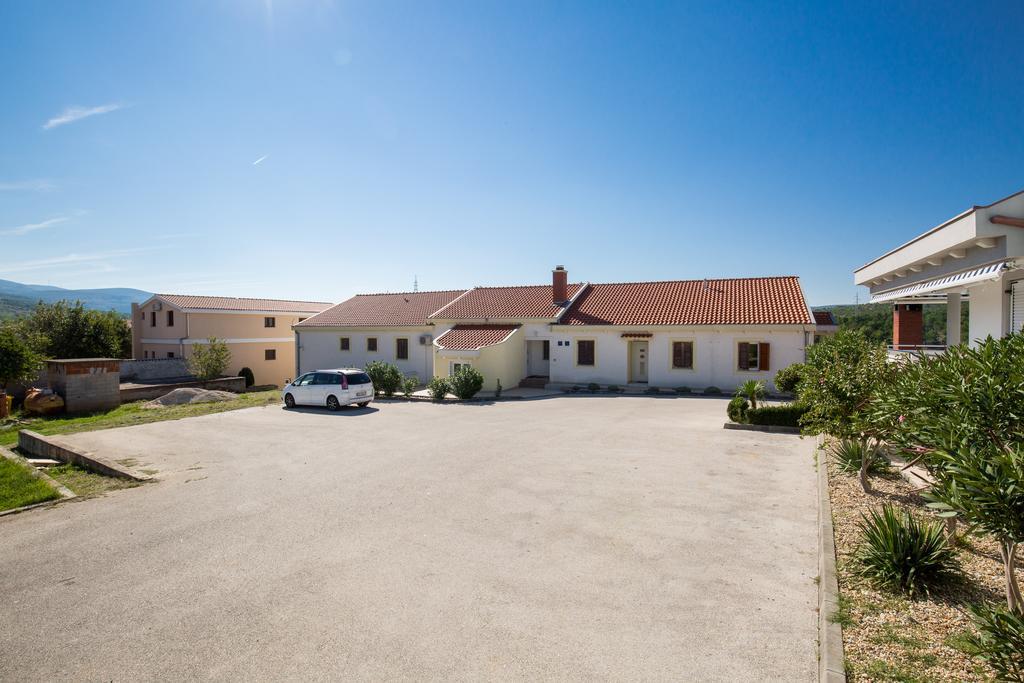 Apartments Duje Ribnica Obrovac Luaran gambar