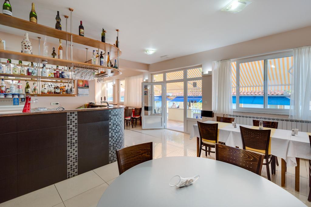 Apartments Duje Ribnica Obrovac Luaran gambar