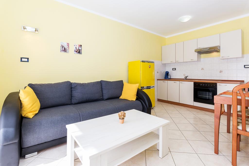 Apartments Duje Ribnica Obrovac Luaran gambar
