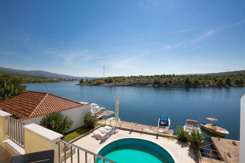 Apartments Duje Ribnica Obrovac Luaran gambar
