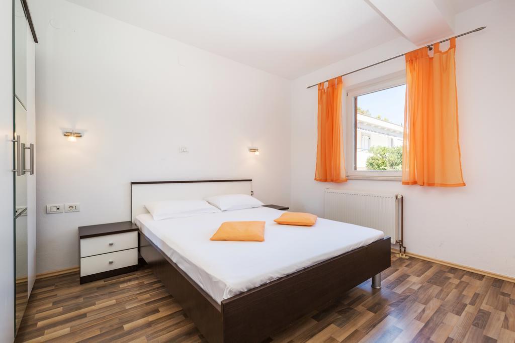 Apartments Duje Ribnica Obrovac Luaran gambar