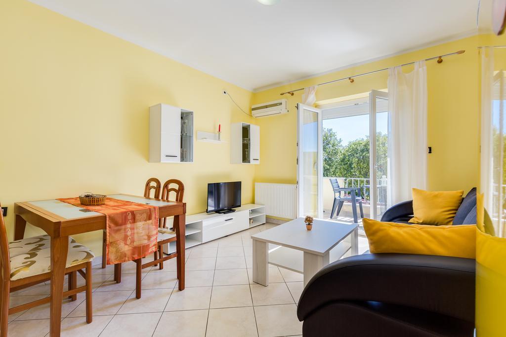 Apartments Duje Ribnica Obrovac Luaran gambar