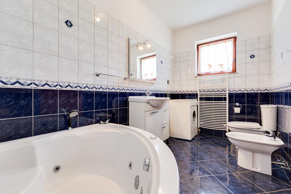 Apartments Duje Ribnica Obrovac Luaran gambar